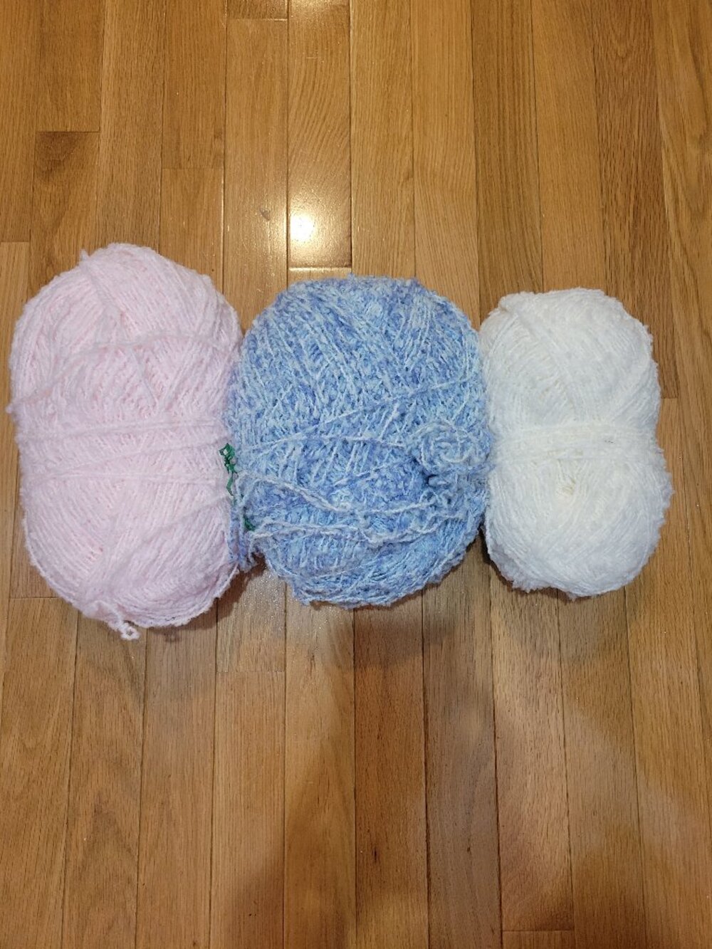 3 baby yarn big spools